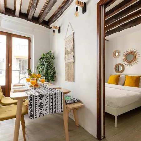 Bastille - Place Des Vosges - 30 Jours Min Apartment *